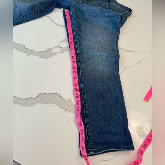 NYDJ Lift X Tuck capris - Picture 3 of 5